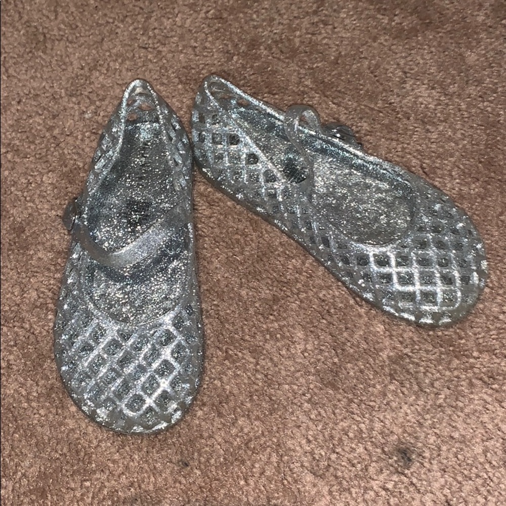 Jelly shoes